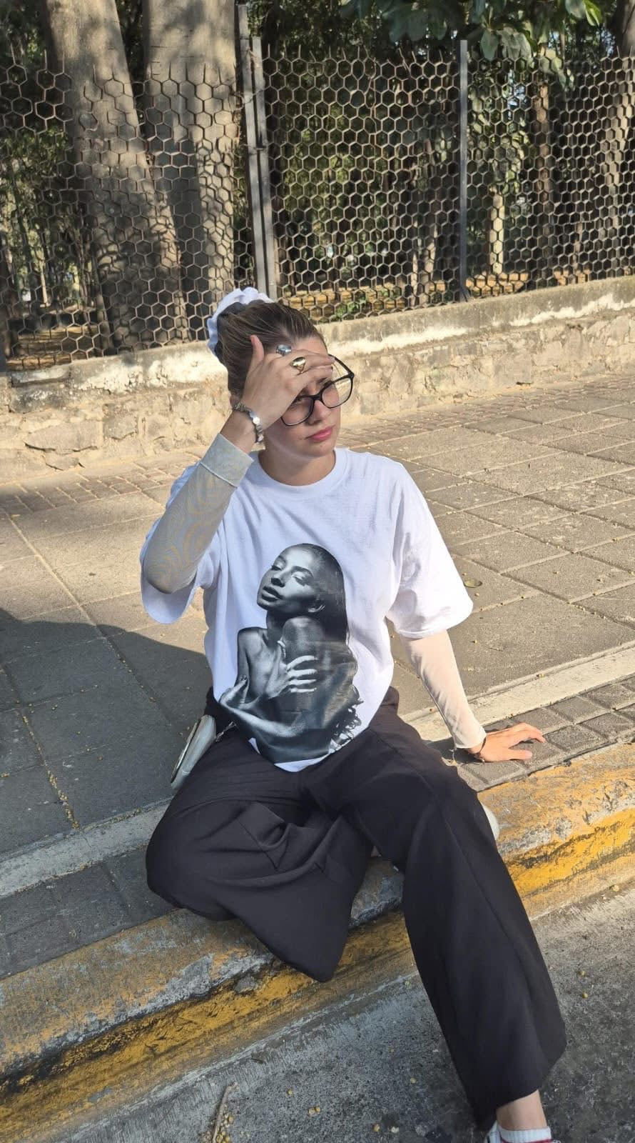 Sade tshirt
